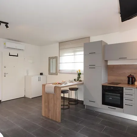 Feel Good & Apartment *