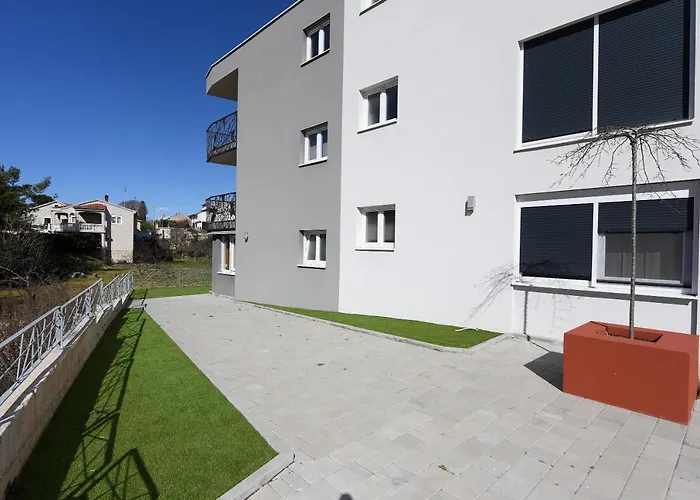 Feel Good & Apartment