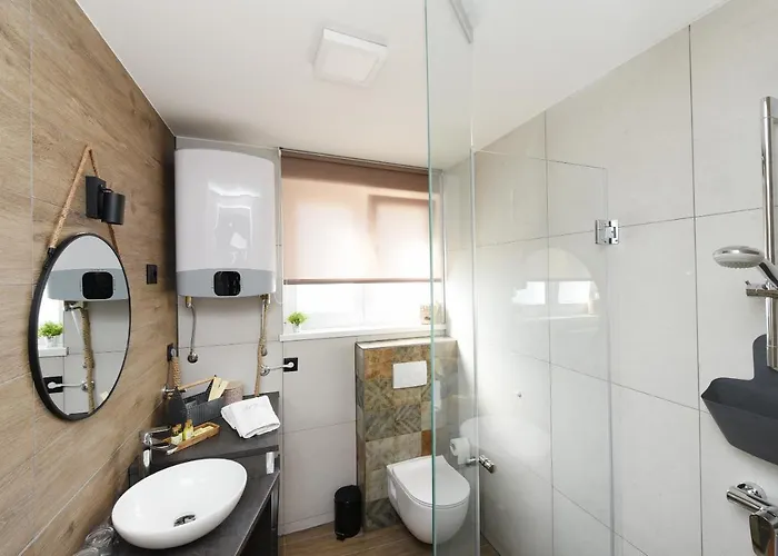 Feel Good & 扎达尔