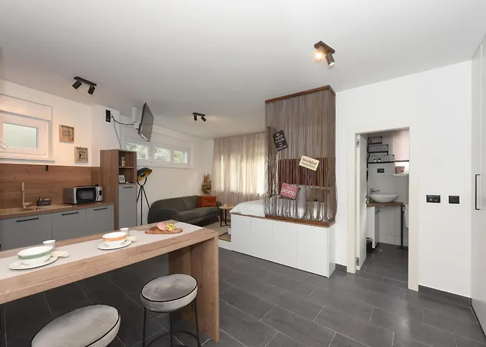 Feel Good & 扎达尔