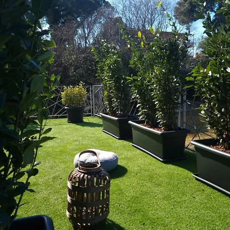 アパート Feel Good & *